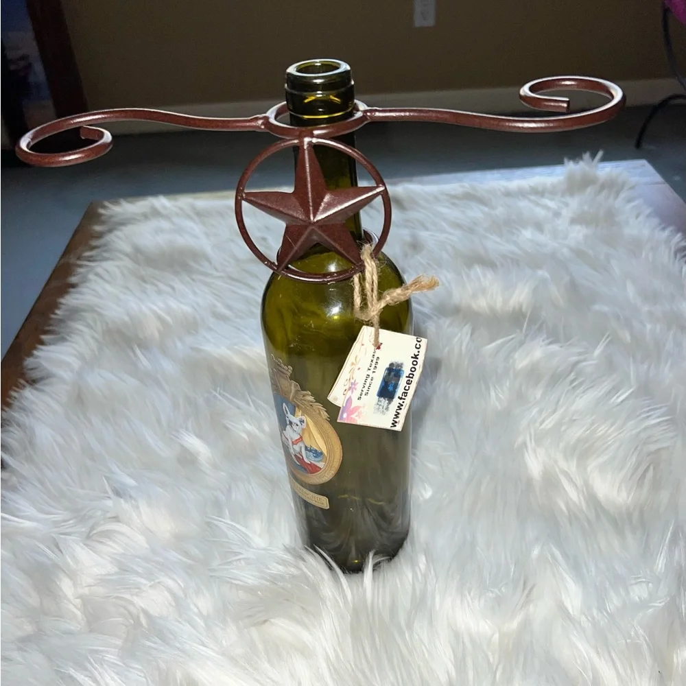 NWT Decorative Rustic Metal Wine Glass and Bottle holder Texas Star
